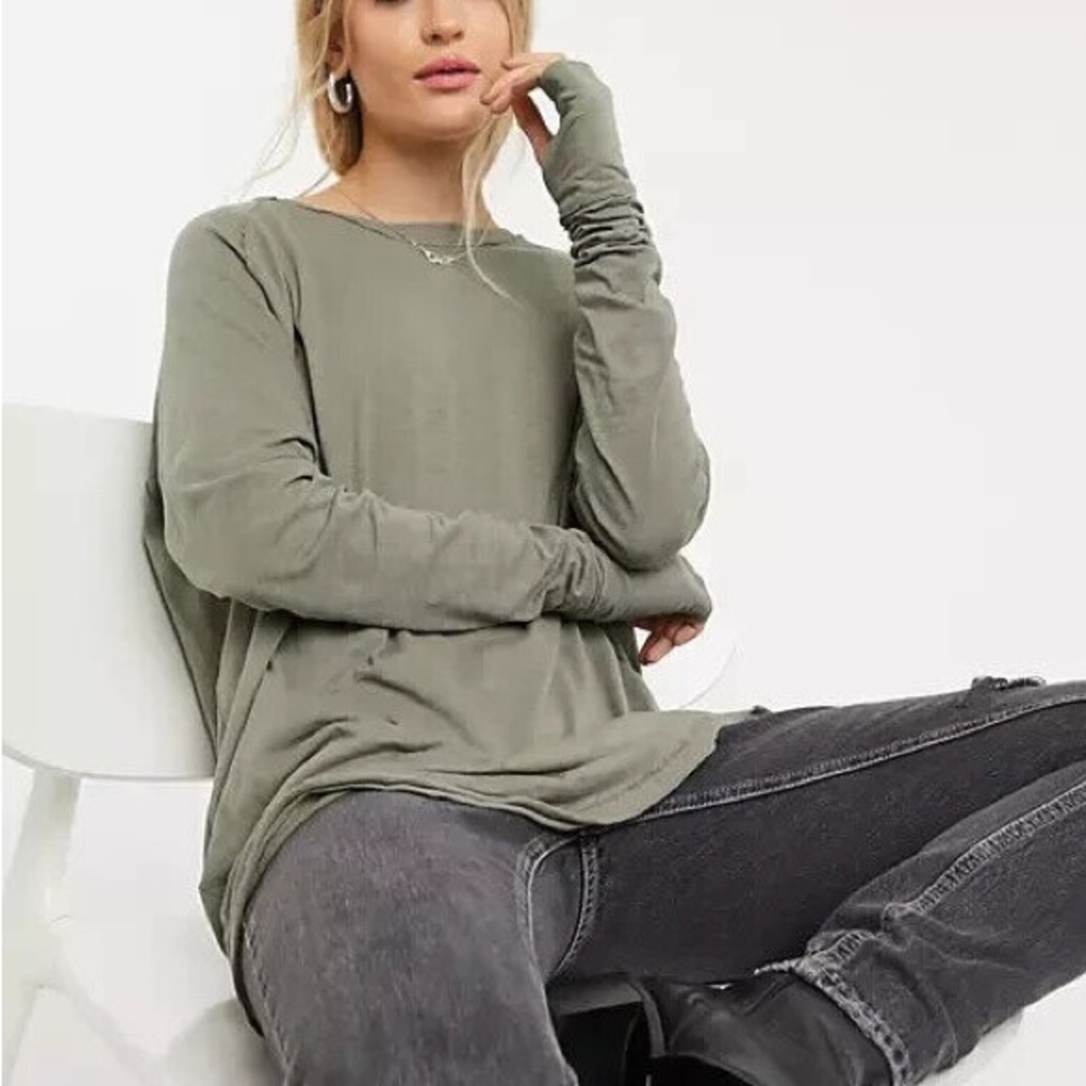 We The Free People Arden Tee Long Sleeve Top Thumb Holes